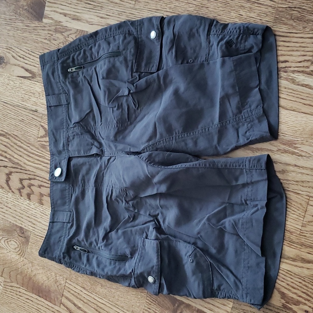 (6) Columbia Omni-Shade Cargo Shorts Gorpcore Camping Hiking Athleisure Outdoor